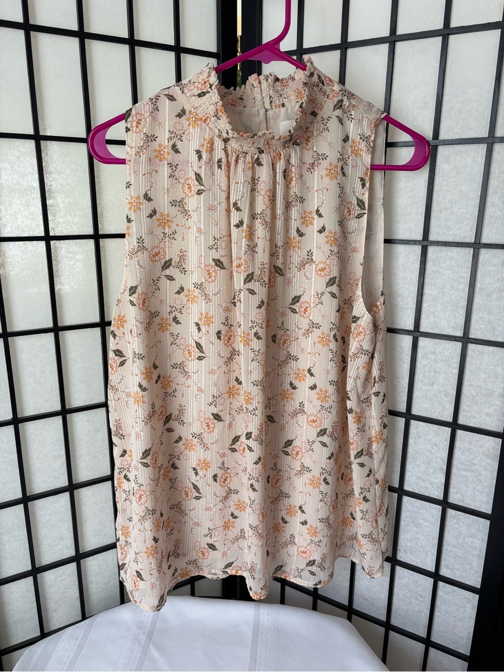 LOFT Cream Sleeveless Floral Smocked-Neck Camisole